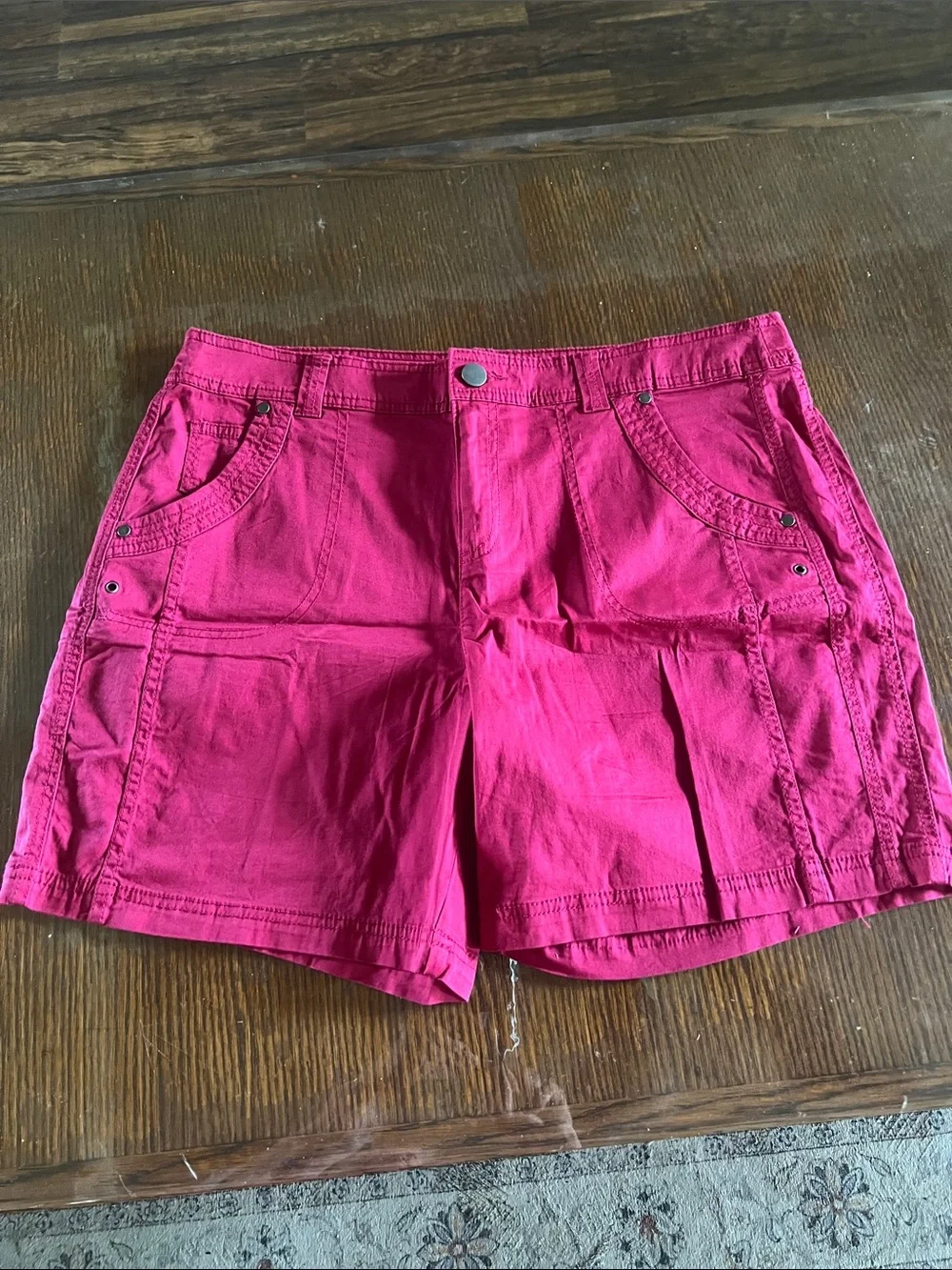 Style & Co Women’s Hot Pink Casual Cargo Shorts - Picture 1 of 5